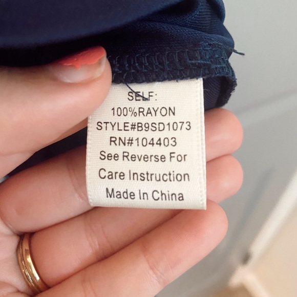 Blu Pepper - navy midi Dress - size Large - Picture 6 of 8